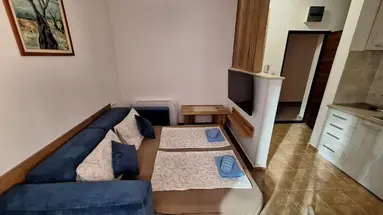 Apart Hotel Resna New