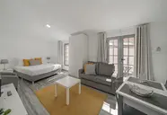 Apartamentos Funchal by Petit Hotels