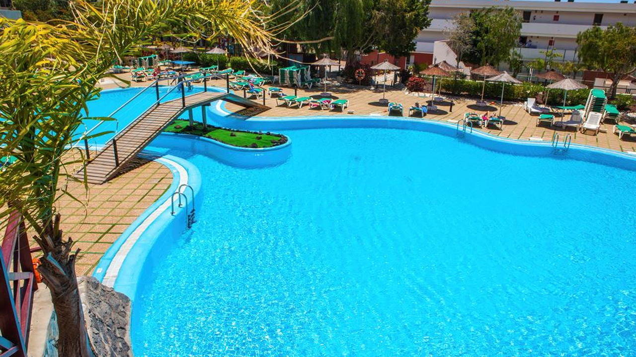 Apartamentos Gema Aguamarina Golf