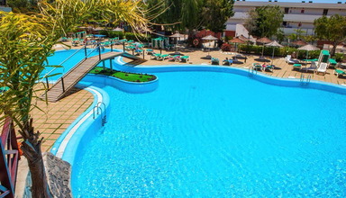 Apartamentos Gema Aguamarina Golf