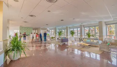 Apartamentos LIVVO Koala Garden