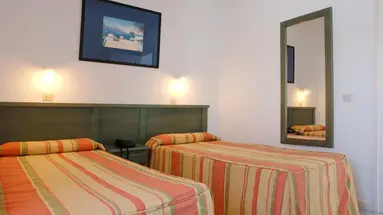 Apartamentos LIVVO Oasis