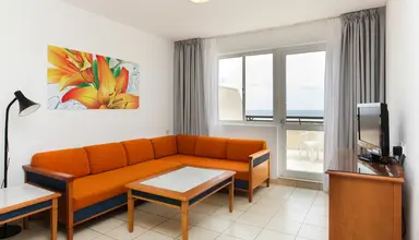 Apartamentos LIVVO Palm Garden