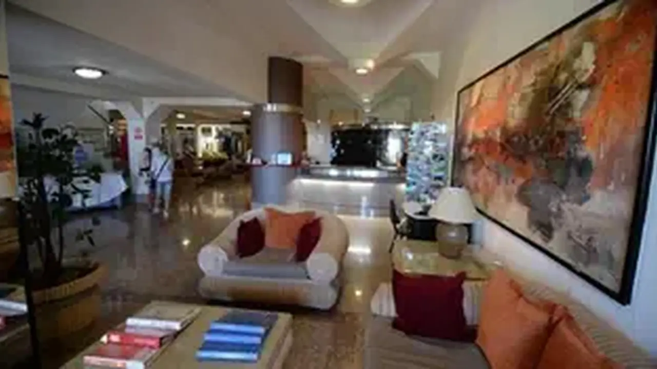 Apartamentos LIVVO Palm Garden