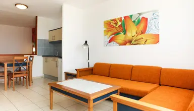 Apartamentos LIVVO Palm Garden