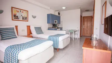Apartamentos Servatur Montebello