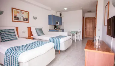 Apartamentos Servatur Montebello