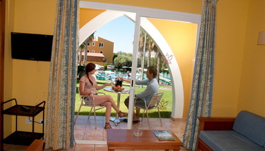 Apartamenty Caleta Playa