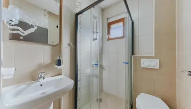 Apartamenty Lotos