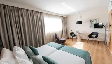 Aparthotel Atenea Barcelona