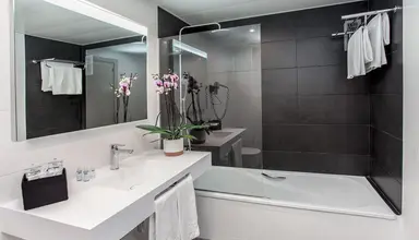 Aparthotel Atenea Barcelona