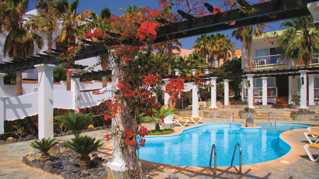Aparthotel Esquinzo