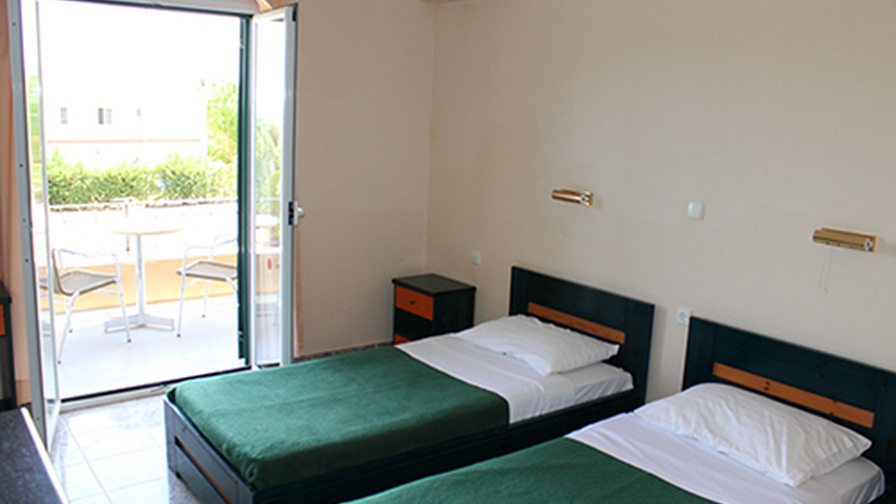 Aparthotel Filoxenos
