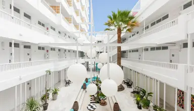 Aparthotel Gold by Marina