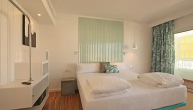 Aparthotel Gold by Marina