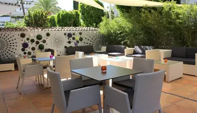 Aparthotel Monarque Sultan