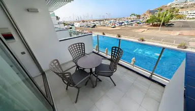 Aparthotel Morasol Suites