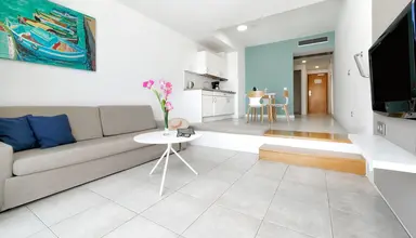 Aparthotel Morasol Suites