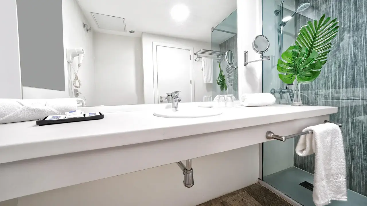 Aparthotel Morasol Suites