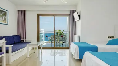 Aparthotel Nereida