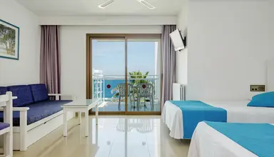 Aparthotel Nereida