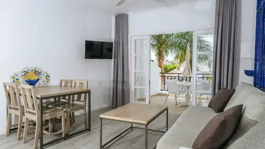 Aparthotel Parque del Sol