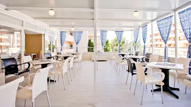 Aparthotel Playamar