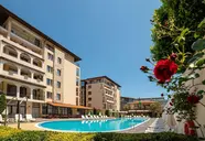 Aparthotel Rose Village