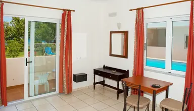 Aparthotel Thodorou