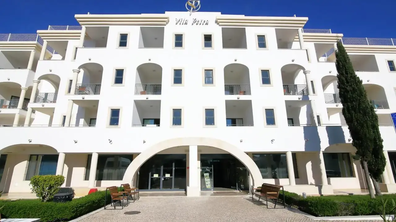 Aparthotel Vila Petra
