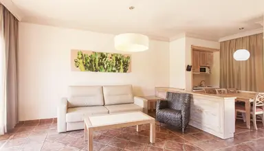 Aparthotel Villa Mandi & Siam Parque