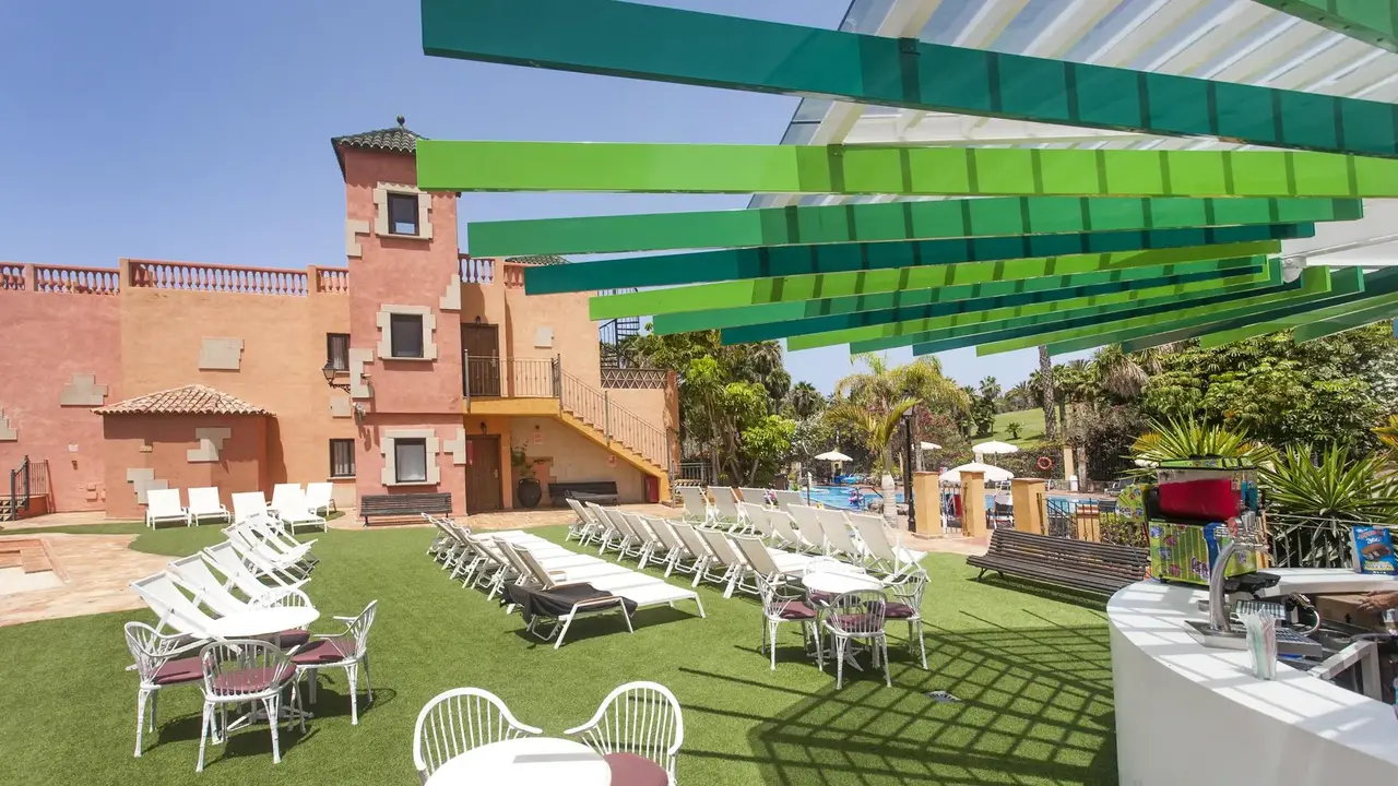 Aparthotel Villa Mandi & Siam Parque