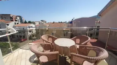 Apartments Egon