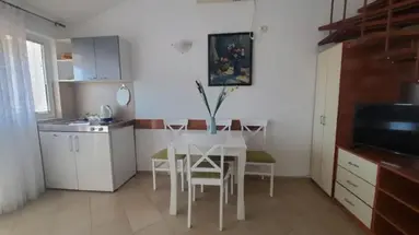 Apartments Egon