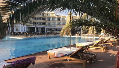 Aphrodite Beach Club - Apollo