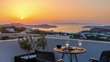 Apikia Santorini