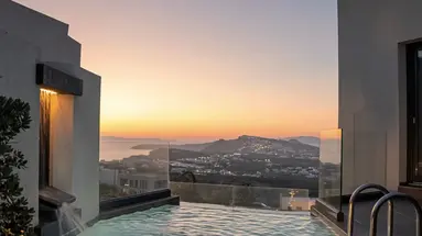 Apikia Santorini