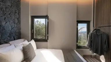 Apikia Santorini