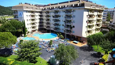 Aqua Montagut & Suites