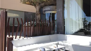 Aqua Promenade