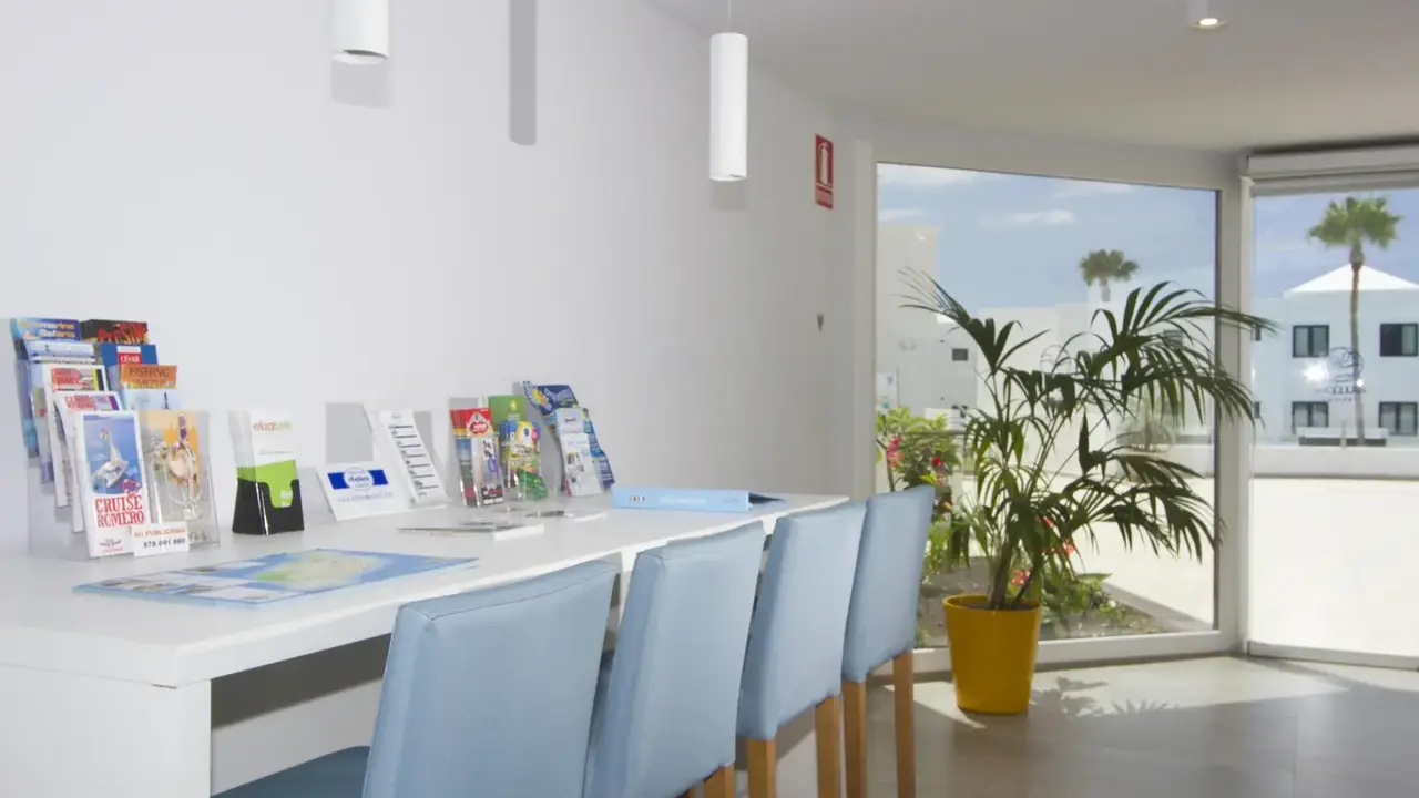 Aqua Suites