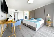 Aqua Suites