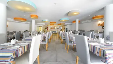 Aqua Suites
