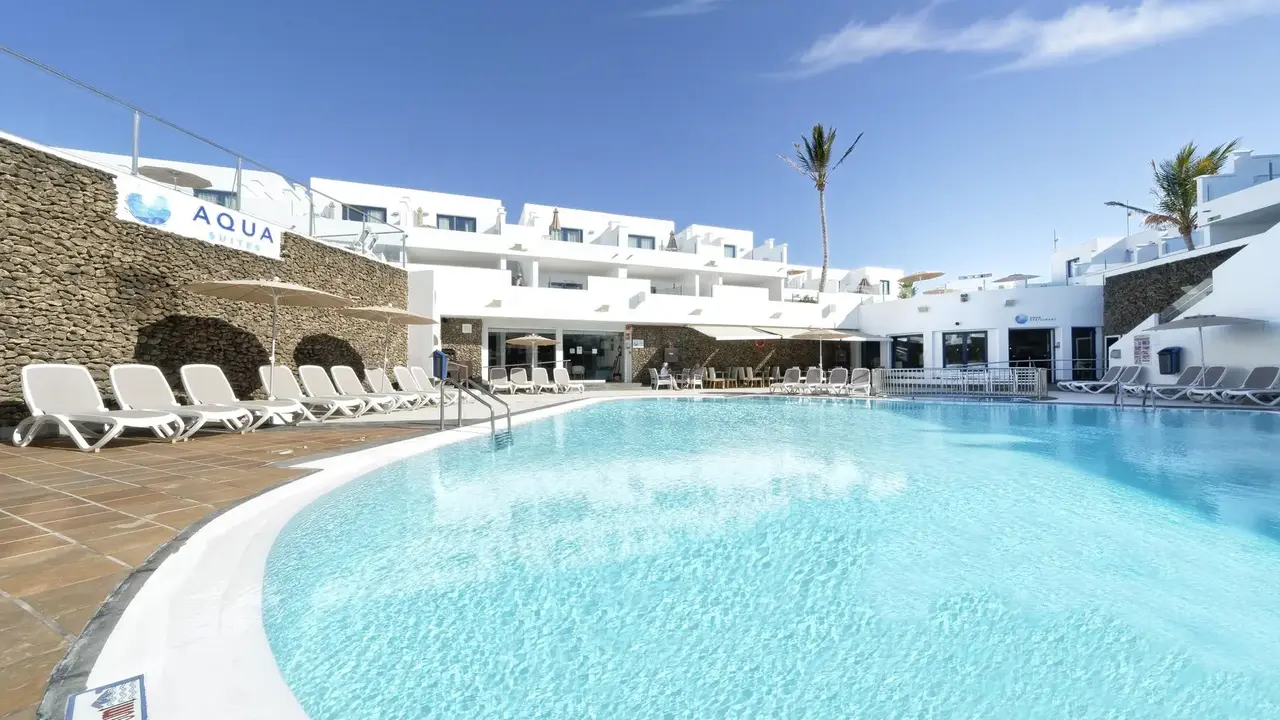 Aqua Suites