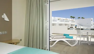 Aqua Suites