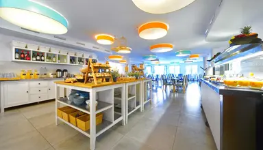 Aqua Suites