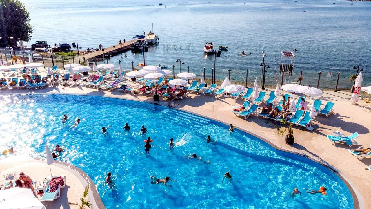 Aqualina