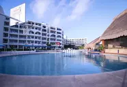 Aquamarina Beach