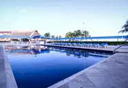 Aquamarina Beach