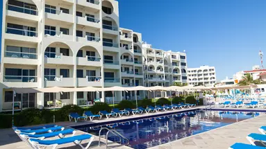 Aquamarina Beach